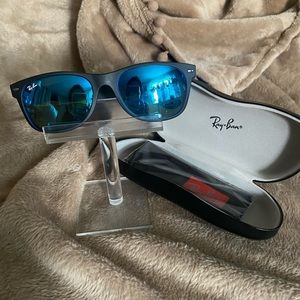 Rayban Sunglasses. Wayfarer